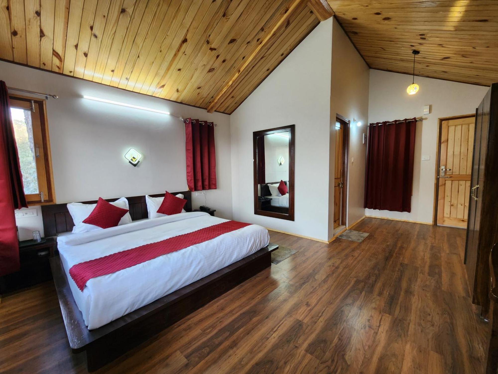 Aranya Resorts Kandaghat Exterior photo